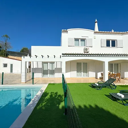 Charming House With Pool And Close To Beaches #1946 Апартаменты *