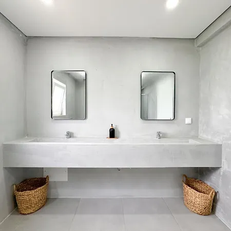 Διαμέρισμα Charming House With Pool And Close To Beaches #1946