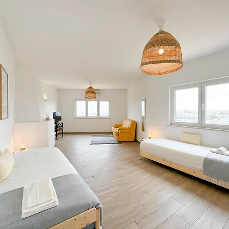 Charming House With Pool And Close To Beaches #1946 Λάγος