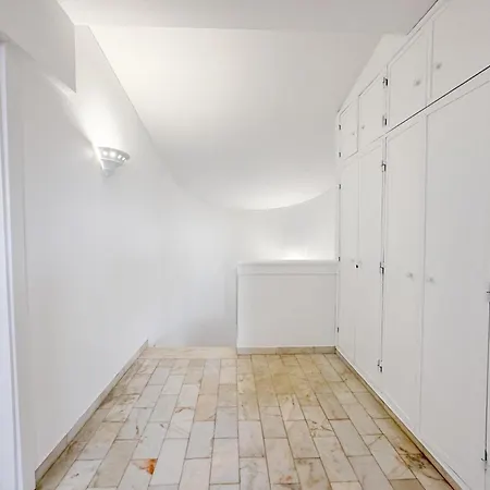 Charming House With Pool And Close To Beaches #1946 Apartment Lagos