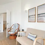 شقة Charming House With Pool And Close To Beaches #1946 *