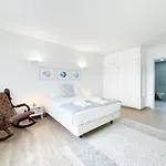 Charming House With Pool And Close To Beaches #1946
