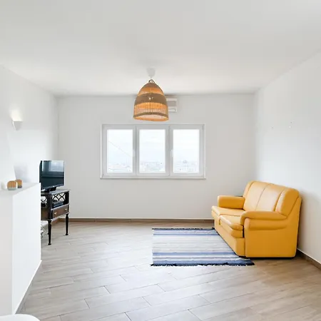 Appartement Charming House With Pool And Close To Beaches #1946 *